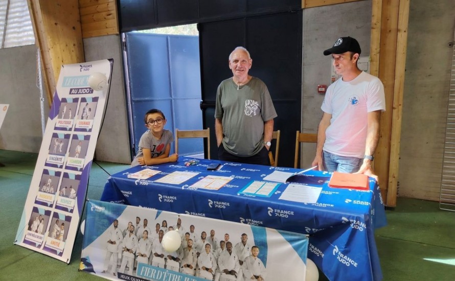 Présence du club au forum des asssociations de Vic en Bigorre